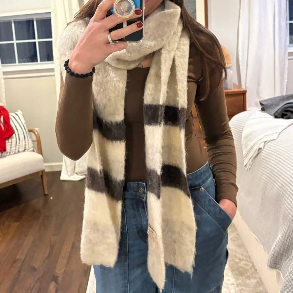 Icelandic Pure wool Vintage Scarf by Hilda Ltd.